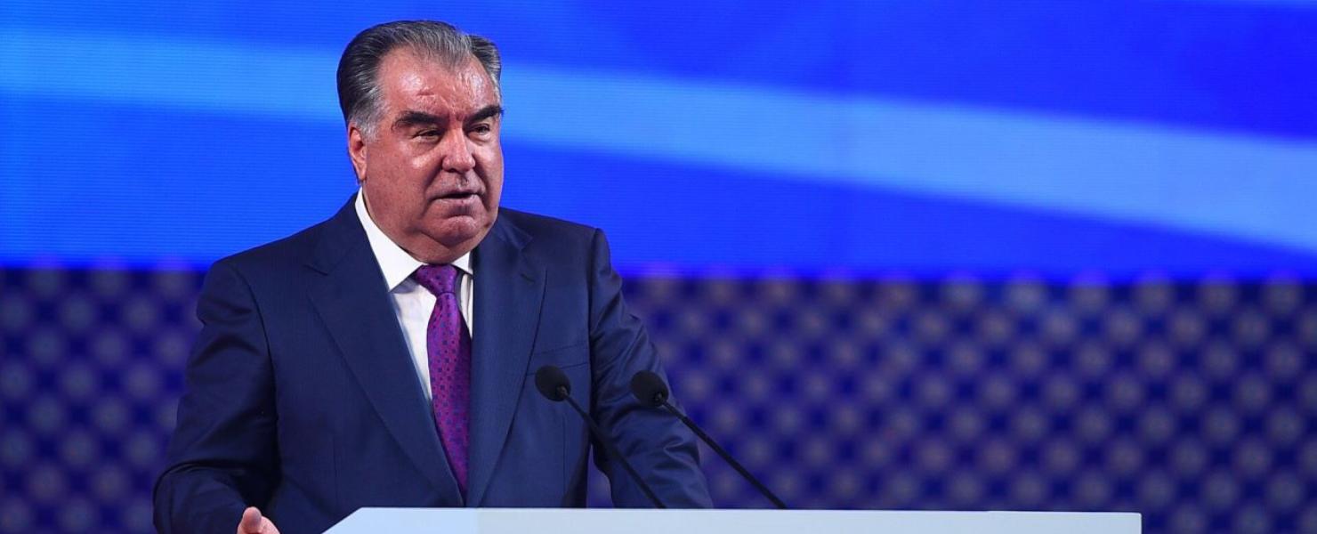 Пять поступков Эмома­ли Рахмона, которые заставили говорить о Таджикистане весь мир