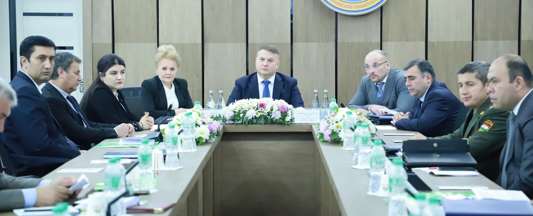 Научный диалог о безопасности: в РТСУ обсудили современные вызовы экстремизма и терроризма