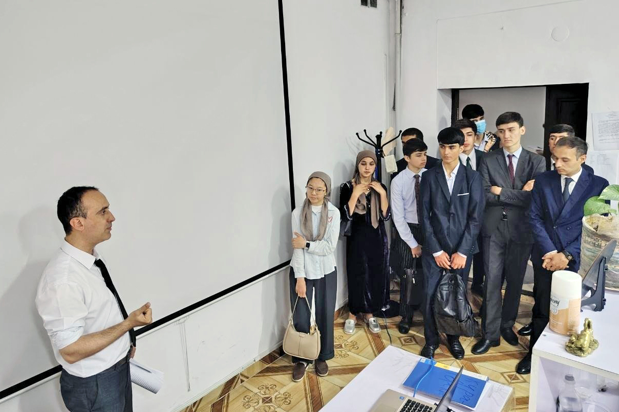 WhatsApp Image 2026-04-14 at 14.04.27.jpg