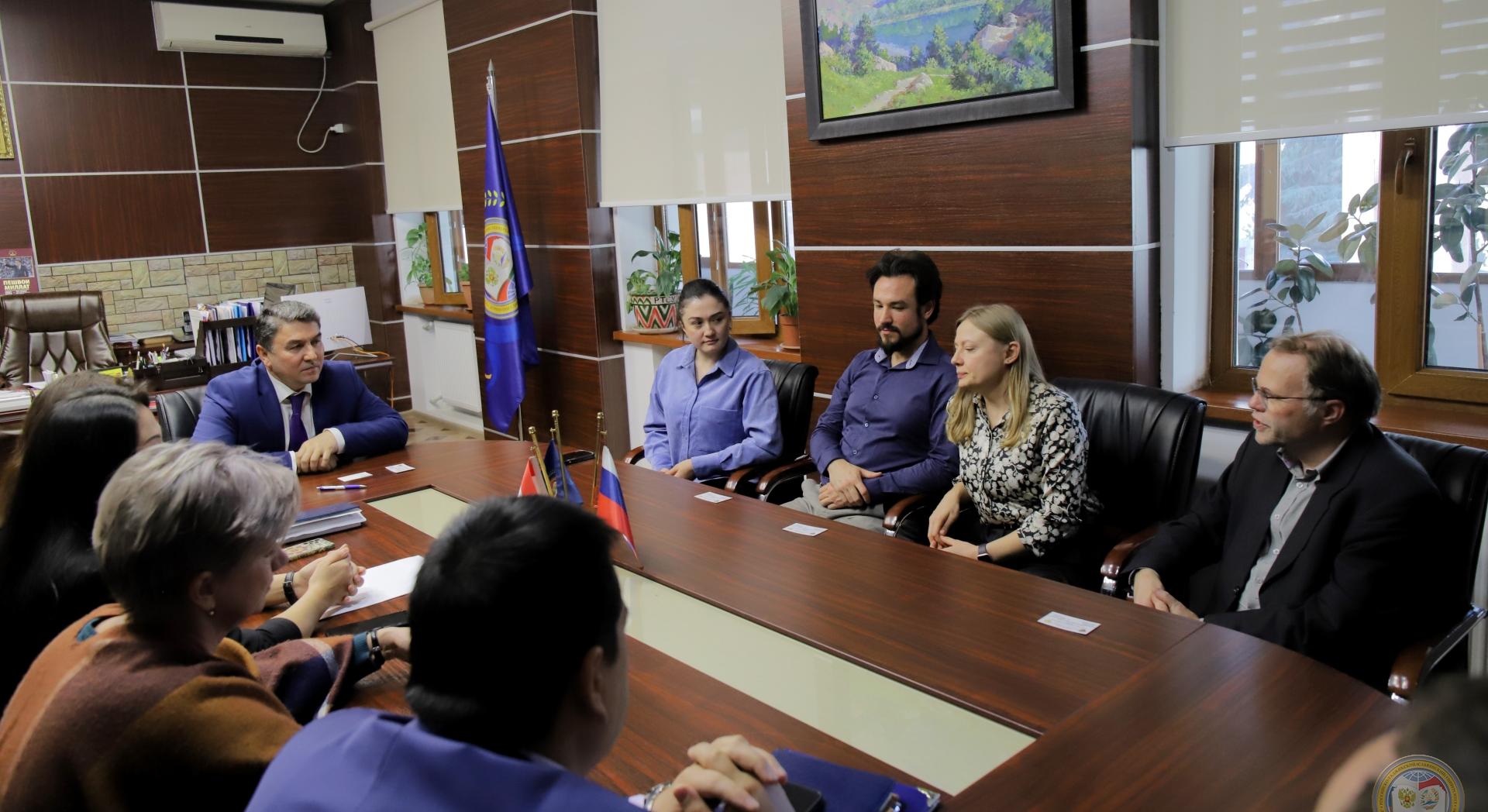 Преподаватели Технического университета Дрездена встретились с ректором РТСУ