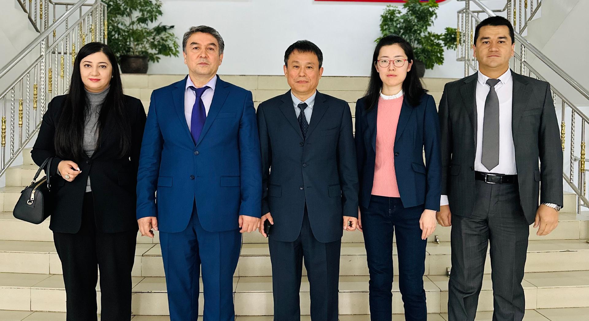 Делегация филиала компании «Trans-Tajik Gas Pipeline Company Limited» посетила РТСУ