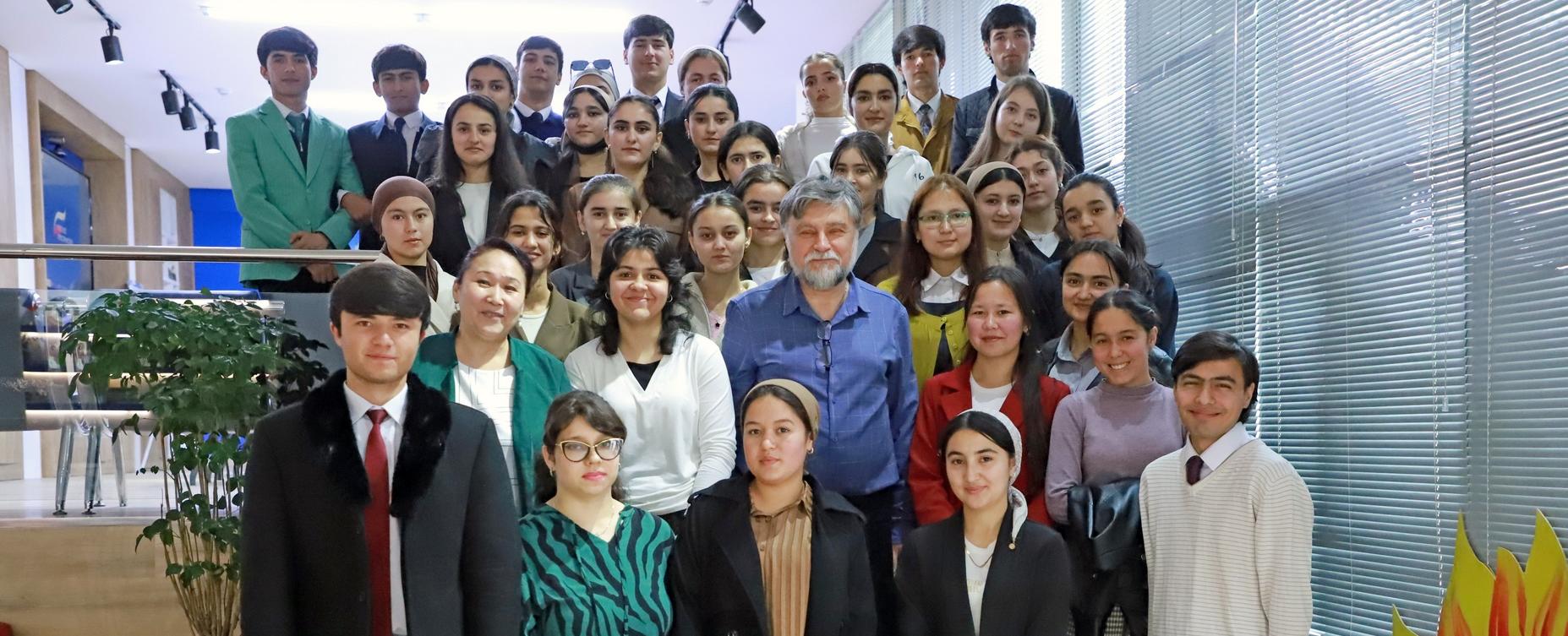 Открытые лекции профессора Кубанского государственного университета прошли в РТСУ