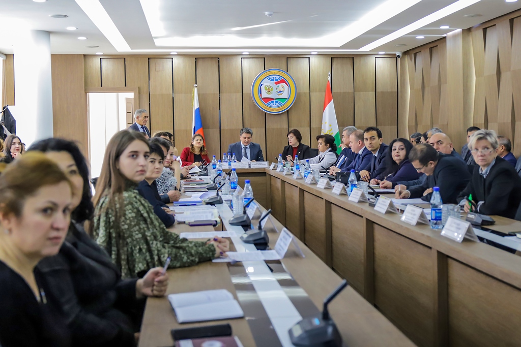 В РТСУ прошло годовое итоговое собрание коллектива