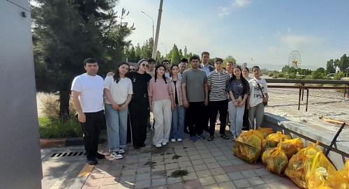 Коллектив РТСУ присоединился к общегородскому субботнику под лозунгом «Мой вклад в мой город»