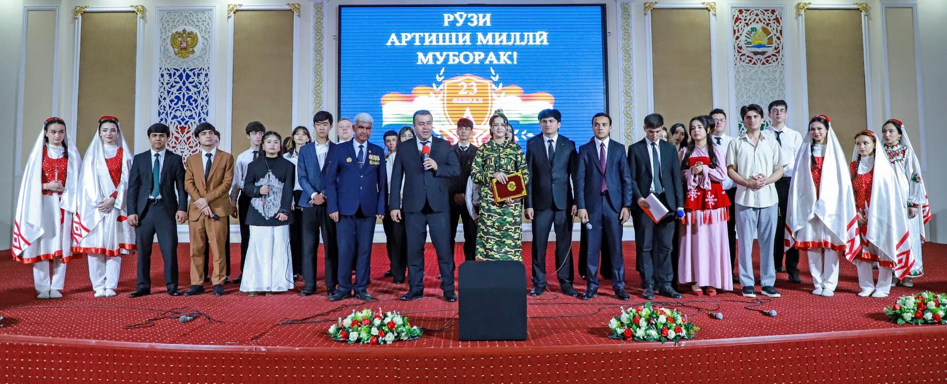 В РТСУ отметили 33-ю годовщину образования Вооружённых сил Республики Таджикистан