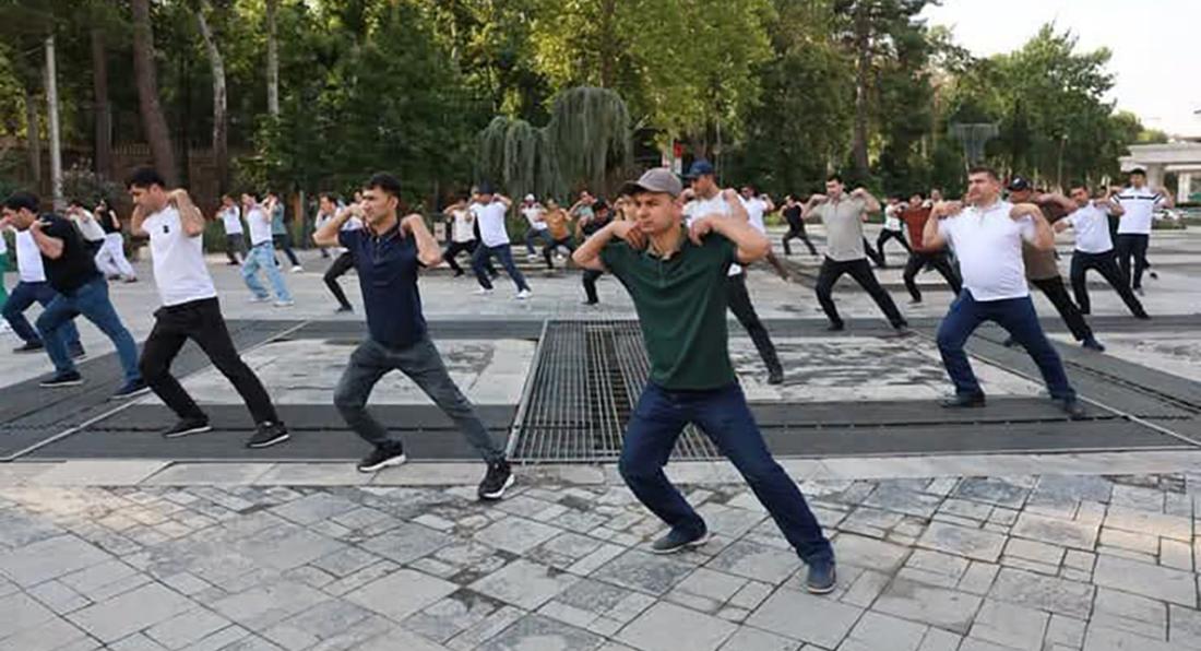 Утренняя зарядка в режиме студента: доступный способ поддержать физическую активность