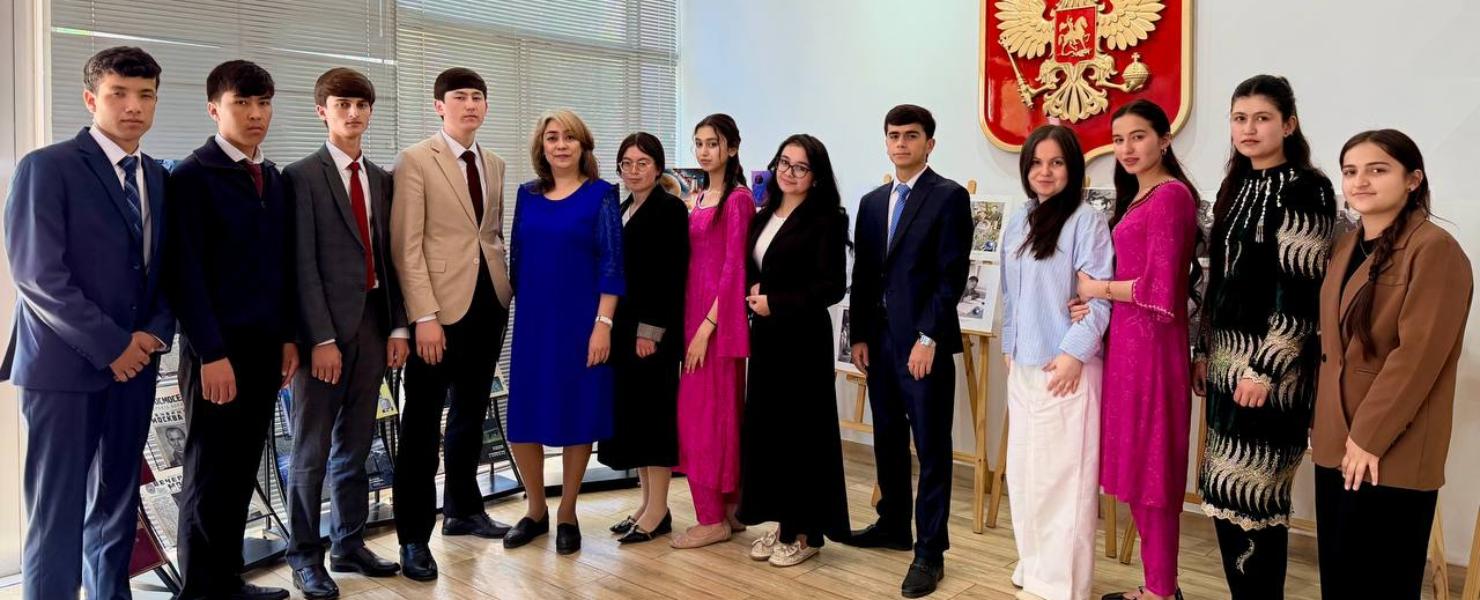 Космос как пространство знаний: в РТСУ прошло тематическое занятие в рамках «Звёздной недели»