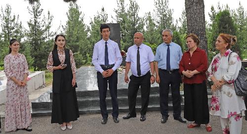 Память и наследие: в РТСУ отметили 85-летие со дня рождения поэта Лоика Шерали